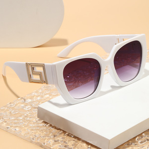 Lunettes de soleil carrées Xsy, verres PC UV400, protection anti-UV, unisexes, lunettes de soleil tendance - Product Image 2