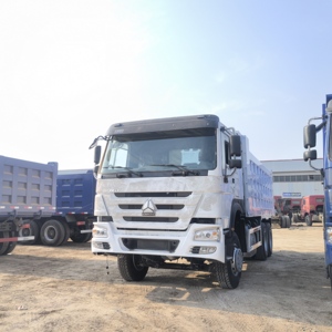 Camion benne 6x4 <span class=keywords><strong>à</strong></span> 10 roues, 40 tonnes, d'occasion, Sinotruck Howo, conduite <span class=keywords><strong>à</strong></span> gauche, diesel - Product Image 2