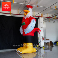 Mascotte de poulet gonflable personnalisable Publicité gonflable sur le thème du dessin animé pour les promotions de fiesta de poulet