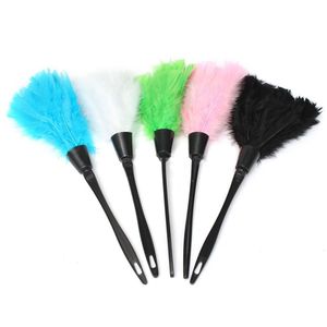 <span class=keywords><strong>Plumeau</strong></span> en plumes d'autruche de 35 cm en gros avec manche en plastique, motif teinté, couleur turquie, pour décorations de fête et de mariage - Product Image 1