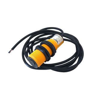 Capteur de niveau d'eau à ultrasons 40kHz IP65 Capteur de position de liquide 12/24VDC - Product Image 2