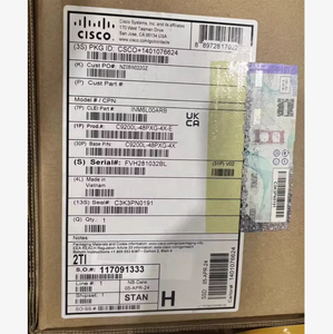 Commutateurs d'entreprise série 9200 <span class=keywords><strong>C9200L</strong></span>-48PXG-<span class=keywords><strong>4X</strong></span>-<span class=keywords><strong>E</strong></span> /<span class=keywords><strong>C9200L</strong></span>-48PXG-2Y-<span class=keywords><strong>E</strong></span>/ <span class=keywords><strong>C9200L</strong></span>-<span class=keywords><strong>48PL</strong></span>-4G-<span class=keywords><strong>E</strong></span> / <span class=keywords><strong>C9200L</strong></span>-24T-4G-<span class=keywords><strong>E</strong></span> - Product Image 1