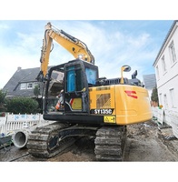 Excavatrice sur chenilles SY135C, force de creusement de la benne de 92,7 kN, vitesse de rotation de 12 tr/min, excavatrice haute efficacité