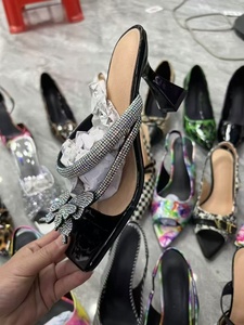 Kadın yüksek topuklu yeni kelebek dekoratif Rhinestones kare açık ayak kalın topuk sandalet toptan - Product Image 3
