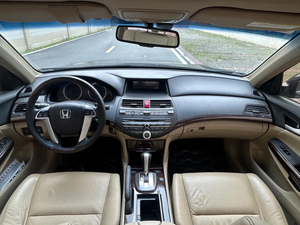 Voiture d'occasion Honda Accord 2.4L <span class=keywords><strong>EXL</strong></span> Navi 2012 noire économique à l'essence, exportation de voitures d'occasion - Product Image 5