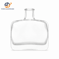 Bouteille diffuseur à roseaux en verre transparent de qualité supérieure avec accent floral séché décoratif pour la décoration d'intérieur, les cadeaux et les collections