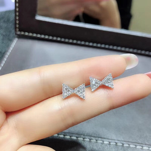 Orecchini a perno con fiocco e cristalli da donna, eleganti e dolci, accessori moda per l'uso quotidiano - Product Image 3