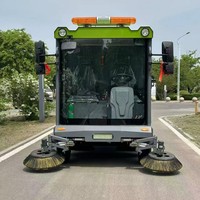 Balayeuse de voirie à réservoir d'eau, largeur 2450 mm, pour le nettoyage des parcs zoologiques et des parkings