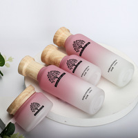 120ml 100ml 40ml Mattierte Farbverlauf-Glasflasche in Rosa, Zylindrisch, für Kosmetik-Lotionen, mit T-förmigem Holzmaserungsdeckel für Hautpflege