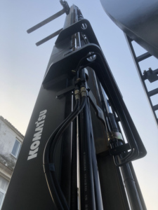 รถยกไฟฟ้าใช้แบตเตอรี่ Komatsu 2Ton 3T 2.5T รถยกแบบสแตนด์อัพคลังสินค้าแบบมีที่นั่งใช้1.5Ton - Product Image 6