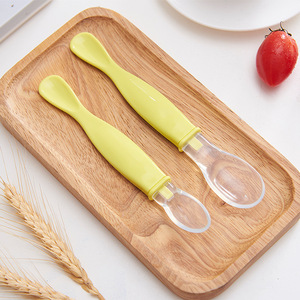 Cuillères en silicone pour bébé, lot de 2, type conique, sans Bpa, pour 0 à 12 mois, fournitures d'alimentation, cuillère à soupe portable, bleue - Product Image 2