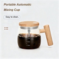 Tasse magnétique à agitation automatique Tasse en verre à haute teneur en borosilicate Tasses à café à mélange automatique paresseux avec recharge USB pour le thé au lait