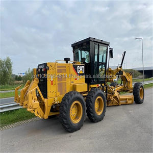 Niveleuse à moteur CAT 140H d'occasion, modèle 2022, avec moteur, boîte de vitesses et pompe - Garantie de 2 ans - Product Image 1