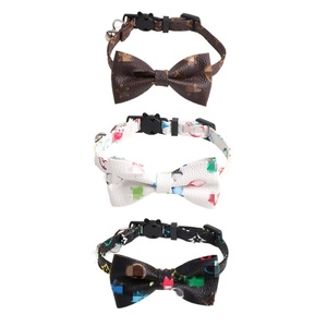 Conjunto de Corbata y Bandana de Diseño de Lujo para Mascotas, <span class=keywords><strong>Collar</strong></span> de Cuero con Lazo, <span class=keywords><strong>Collar</strong></span> de PU para Perros - Product Image 1
