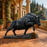 Statue de taureau en bronze sur mesure sur granit rouge - Finition mate foncée, entièrement adaptée aux spécifications, sculpture en bronze