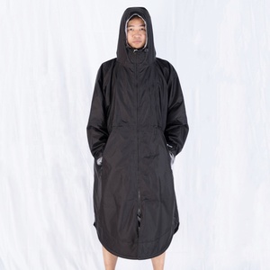 Custom Design Windproof <strong>Dry</strong> Surf Robe <strong>Coat</strong> Men Women Changing Robe Waterproof Children <strong>Swim</strong> Parka - Product Image 1