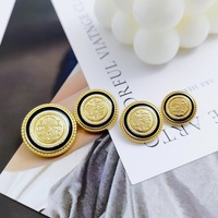Kancing Mahkota Paduan Seng 20mm yang Modis, Desain Berlian Dekoratif Sederhana Retro, Ramah Lingkungan, Kancing Kecil Beraroma untuk Jas dan Cardigan
