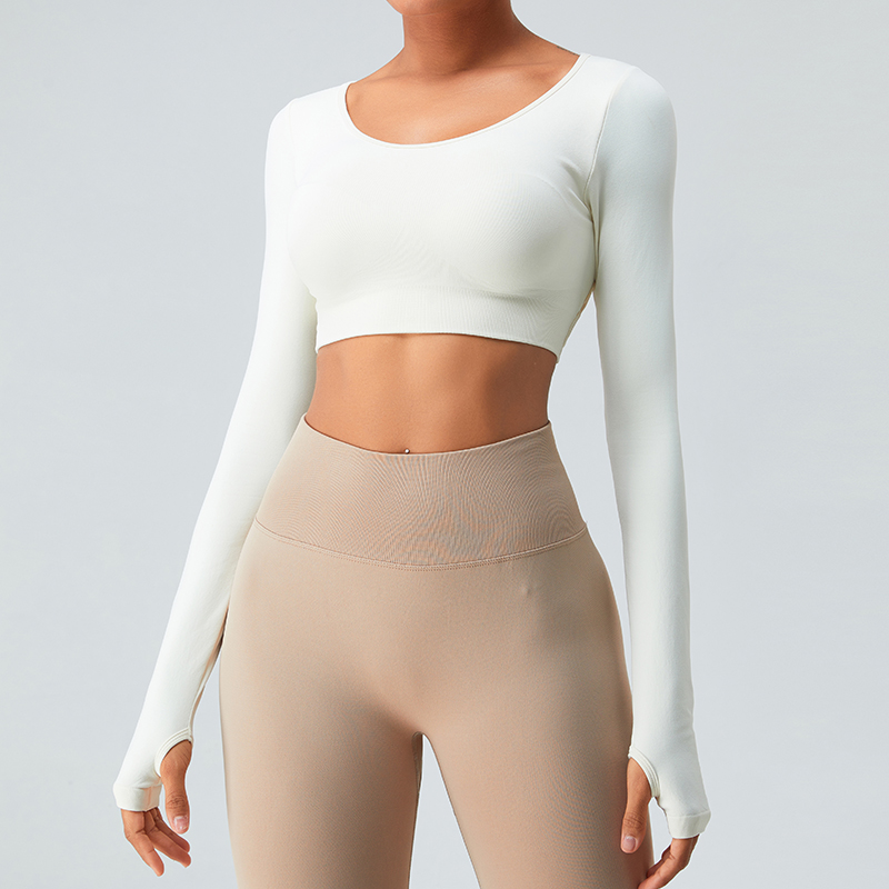 Hot Sale Women's Yoga Crop Top Lightweight Seamless Long Sleeve Fitness Top for Spring Breathable Design