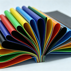 Bâche en toile PVC tissée, imperméable, finition mate ou brillante, très résistante, 650 GSM - Product Image 1