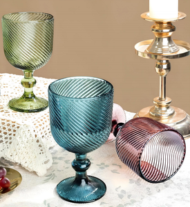 Ensemble de gobelets à vin vintage verts gaufrés, motifs variés, verres à vin rétro en relief <span class=keywords><strong>Hugo</strong></span> pour décoration de mariage, fête, hôtel - Product Image 1