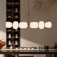 Lustre moderne en fer de style nordique pour hôtel, salle à manger, bureau, avec longs éléments en verre, LED, base E26, hauteur réglable, installation suspendue
