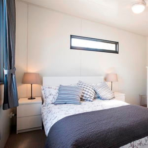 现代豪华四卧室别墅 中国在巴拿马打造的酒店用预制小屋，采用三明夹层板材料 - Product Image 4