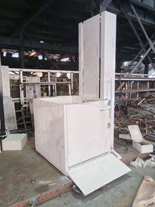 Elevador Hidráulico para Sillas de Ruedas con Altura de Elevación Personalizable (1-4 m) para Satisfacer Diferentes Necesidades de Personas con Movilidad Reducida/Adultos Mayores - Product Image 2