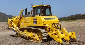 Used Komatsu D85EX-18 Bulldozer 2020 <b>Model</b> Low Price Sale High Performance Original Japanese <b>Engine</b> Import 142kw Power - Product Image 6