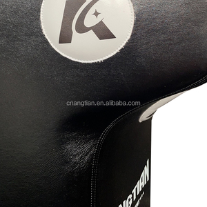 Precio bajo logotipo personalizado bolsa de pared punzonado MMA montaje en pared Uppercut Pads/Boxeo Kick Muay Thai pared boca sacos de boxeo - Product Image 5