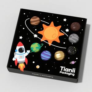 Caja de comida de Impresión digital personalizada al por mayor caja de chocolate con tema de planeta caja magnética con inserto de plástico y cubierta de papel - Product Image 2