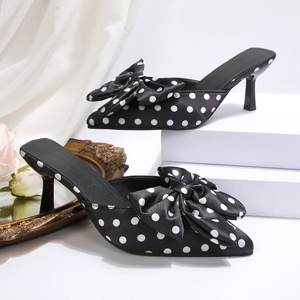 128 Nouveaux escarpins à bout pointu style français, petits talons parfumés, style cool, pantoufles en soie et satin, chaussures pour femmes européennes et américaines - Product Image 4