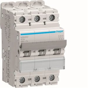 Interruttore Automatico Miniaturizzato Hager 3P 32A Curva C 20kA per Protezione Elettrica - Product Image 1