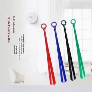 Pince à chaussures en plastique à long manche, sans besoin de se pencher, pour femmes enceintes, tailles 46 cm/58 cm - Product Image 4