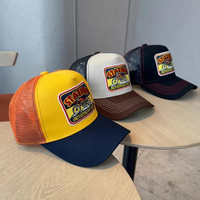 Gorra Trucker Deportiva Personalizada OEM de 6 Paneles con Rayas, Parche de Cuero, Malla, para Hombre, Ideal para Caza y Actividades al Aire Libre