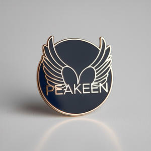 PeaKeen vente en gros badges d'avion d'avion personnalisés épingles en métal émail souple épinglettes de compagnie aérienne pour vêtements - Product Image 5