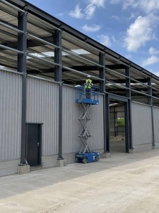 Estructura de tela industrial de alta resistencia SUNRISE para almacenamiento en almacenes con truss de acero galvanizado de tramo libre - Product Image 1