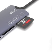 Pembaca Kartu XD (SD/CF) Enam-dalam-Satu Multifungsi Kecepatan Tinggi dari Aluminium Alloy untuk Kamera & Ponsel dengan Port USB Tipe-C
