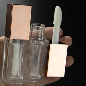 Kem che khuyết điểm <span class=keywords><strong>Lipgloss</strong></span> Ống PETG Lip Gloss ống, lớn Wand vuông chai cho Lip Gloss 7ml lớn <span class=keywords><strong>Applicator</strong></span> <span class=keywords><strong>Lipgloss</strong></span> Ống - Product Image 4