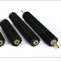 Brosse de nettoyage en spirale souple en crin de cheval avec noyau métallique pour les lignes de production alimentaire et d'emballage