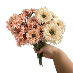 Ramo de 3 Cabezas de Gerbera Artificial de Seda, 26 cm, Ramo Pequeño de Margaritas Africanas Artificiales, Crisantemo Falso Vintage para Decoración del Hogar - Product Image 5