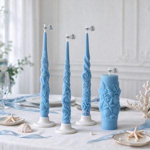 Bougie conique en relief coquillage marin bleu et blanc, motif étoile de mer et vague, longue bougie bâton pour décoration de table de mariage - Product Image 1