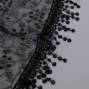 <span class=keywords><strong>Voile</strong></span> catholique en dentelle 22 couleurs, prêt à être expédié, pour la chapelle, l'église, châle, couvre-chef, écharpe florale, châle de messe avec pompons - Product Image 4
