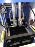 Machine de soufflage semi-automatique pour bouteilles PET à 2 cavités, 3 litres, 550 ml, pour la fabrication de bouteilles, machines de moulage plastique PET à vendre