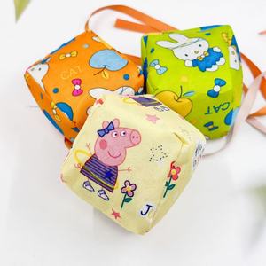 Puf de tela de dibujos animados de 7 cm para entretenimiento en guarderías, puf tradicional hecho a mano al por mayor, puf de juguete nostálgico para niños - Product Image 4