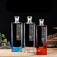 Bouteilles de Whisky, Vodka, Tequila, Liqueur en Verre Plat Transparent Gravé de 500ml et 1000ml avec Bouchon en Liège, Gravure Unique à l'Acide, Vides et Sculptées