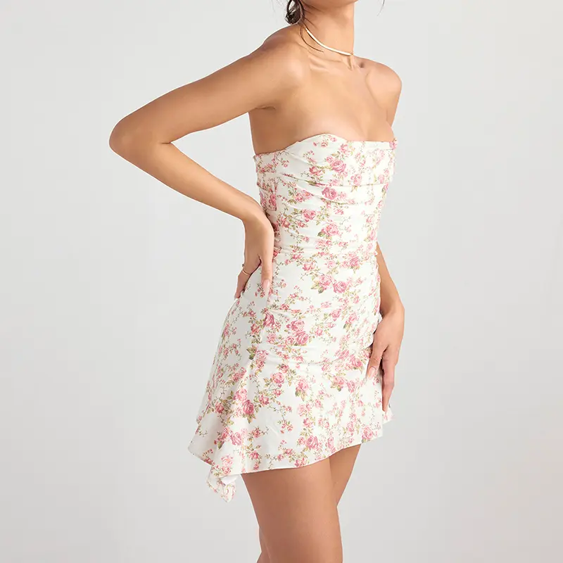 Yeni koleksiyon askısız Mini elbise rahat seksi Backless çiçek baskı kulübü elbise kadın ince parti elbise