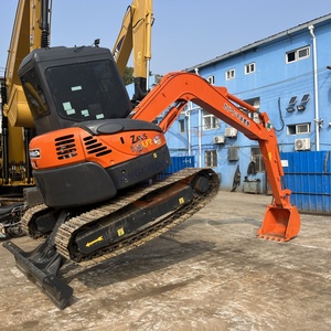 Excavatrice sur chenilles Hitachi ZX55UR avec godet de terrassement, mini-excavatrice d'occasion à vendre - Product Image 2