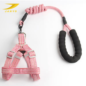 Nouveau harnais et laisse de protection pour chien de haute qualité de Style tendance ensemble de harnais pour animaux de compagnie pour chien de marche - Product Image 1