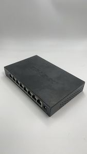 Switch <span class=keywords><strong>TP</strong></span>-Link TL-SG1008D 8 ports 10/100/1000 Mbps, switch Gigabit non géré pour bureau, équipement de surveillance de switch d'<span class=keywords><strong>occasion</strong></span> - Product Image 4