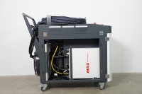 Chariot de nettoyage laser à fibre continu 2000W pour atelier, machine de nettoyage laser à fibre intégrée sur chariot pour atelier